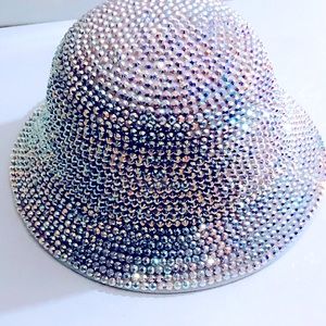 LADIES IRIDESCENT STONE BUCKET HAT